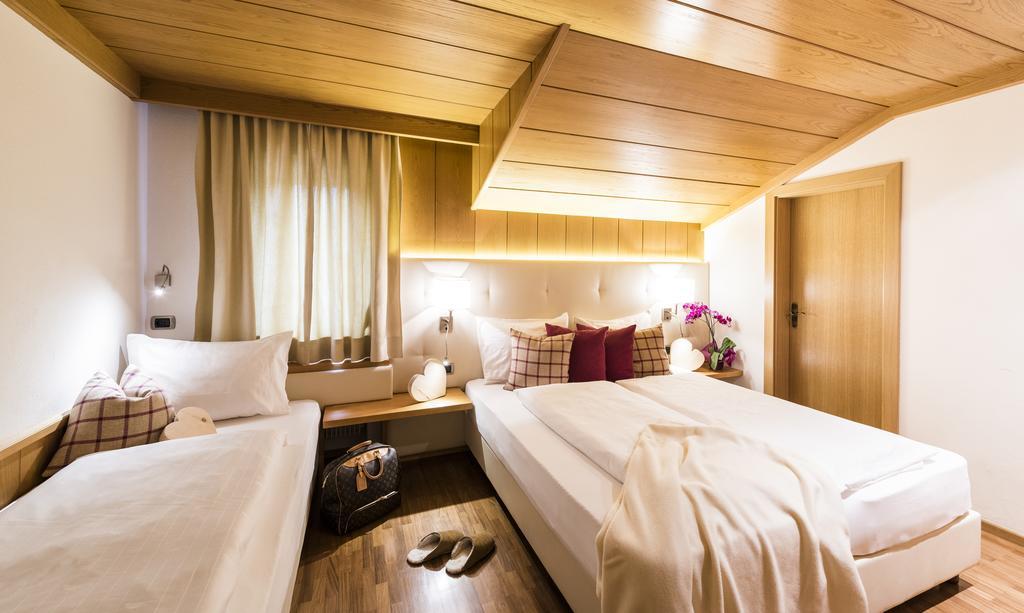 Santa Cristina Val Gardena Residence Sovara מראה חיצוני תמונה