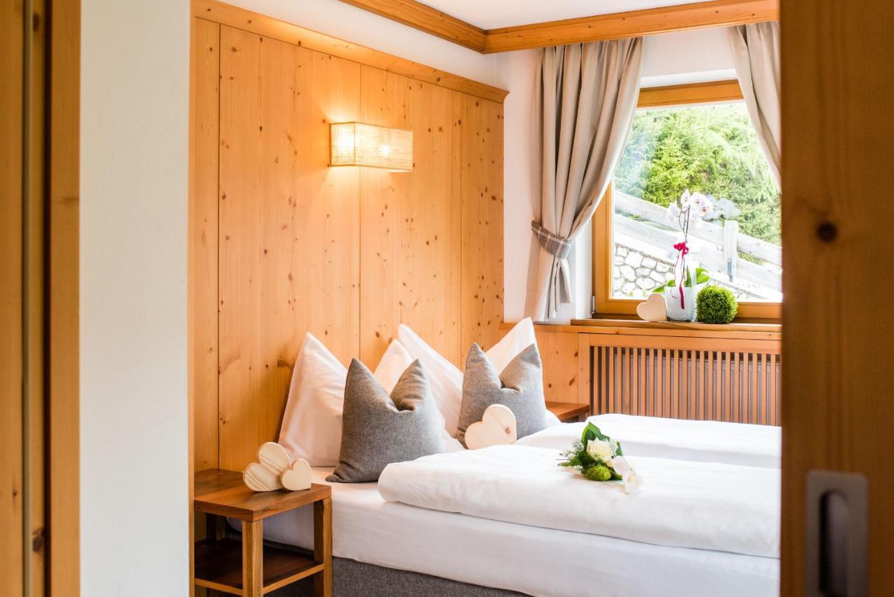 Santa Cristina Val Gardena Residence Sovara מראה חיצוני תמונה